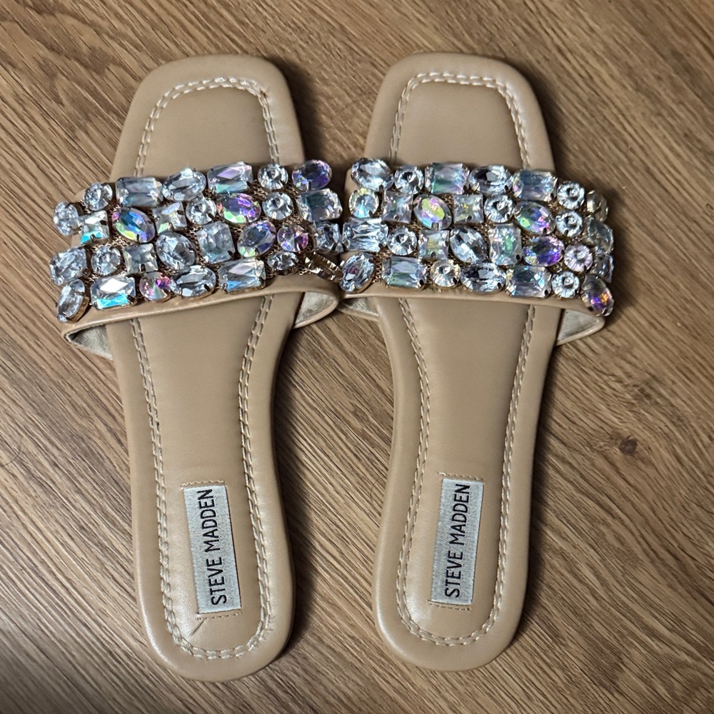 Steve Madden Beige Crystal Embellished Sandals